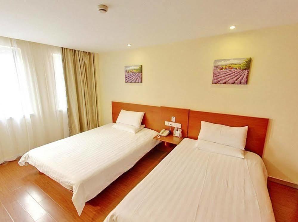 Hanting Express Nantong Sports Convention And Exhibition Center Esterno foto